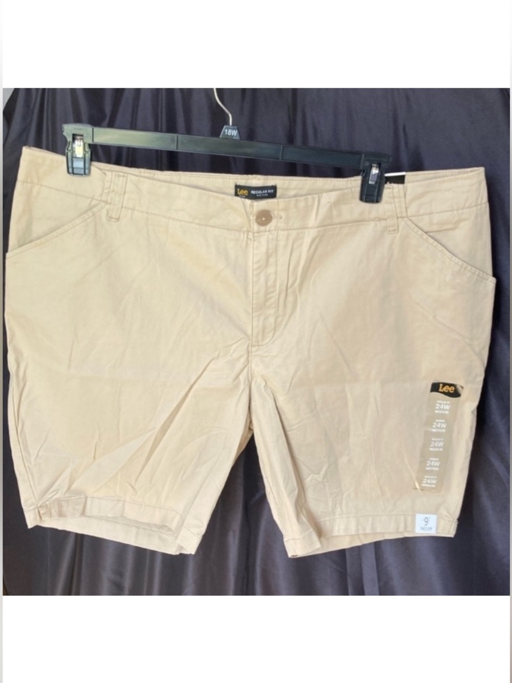 Lee Bermuda short regular fit midrise with 9 in inseam safari tan 24W